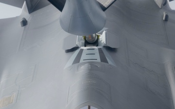 Norwegian F-35 is refueled during CW24.2