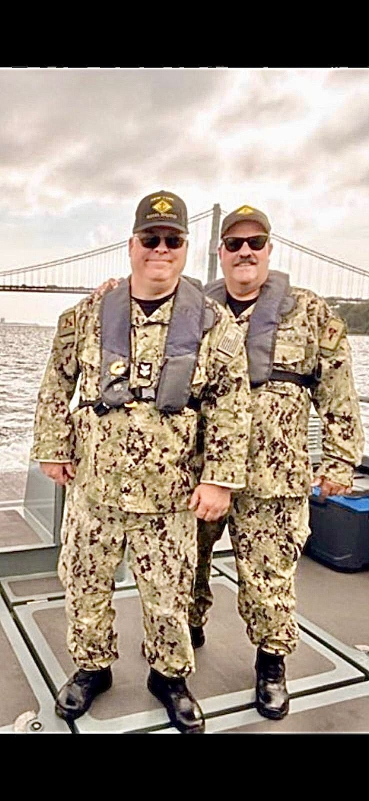 New York Naval Militia Members Make Challenging Rescue in the East River