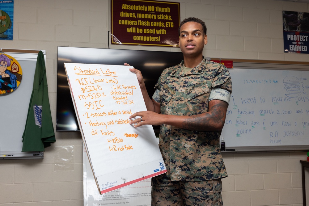 Marines with Personnel Administration School sustain the transformation