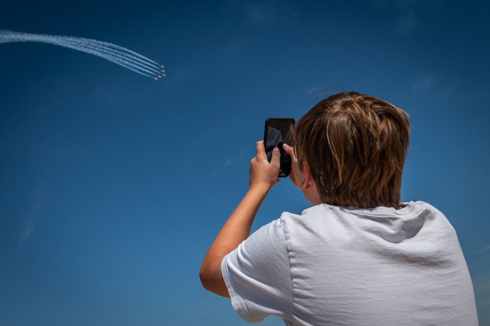 Luke Days 2024: Thunderous Aerial Displays and Heritage Aircraft Inspire Crowds