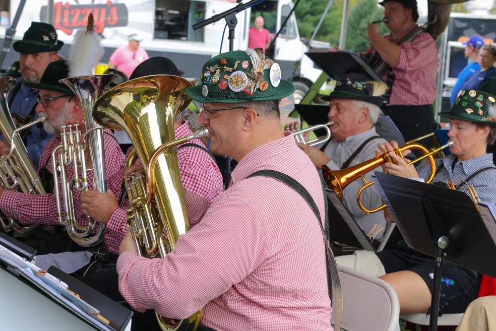 LEAD Oktoberfest event draws more than 1,000 visitors