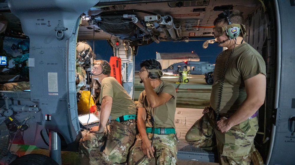 721st CRS train MRA concepts on Kadena HH-60Ws