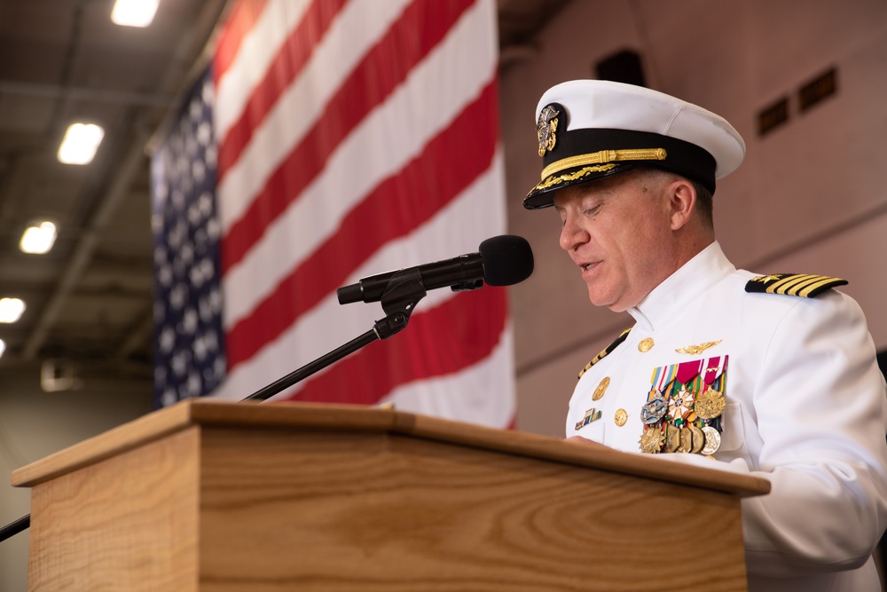 USS Ronald Reagan (CVN 76) hosts a change of command ceremony