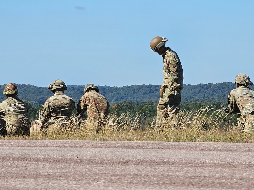 89B sling-load training operations at Fort McCoy