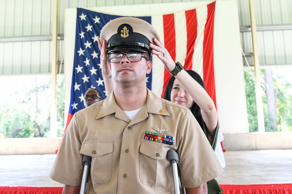 Fleet Readiness Center Southeast Detachment Jacksonville holds chief petty officer pinning ceremony