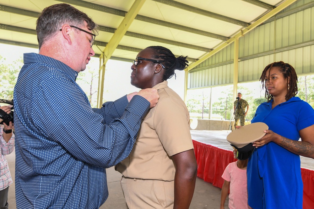 Fleet Readiness Center Southeast Detachment Jacksonville holds chief petty officer pinning ceremony