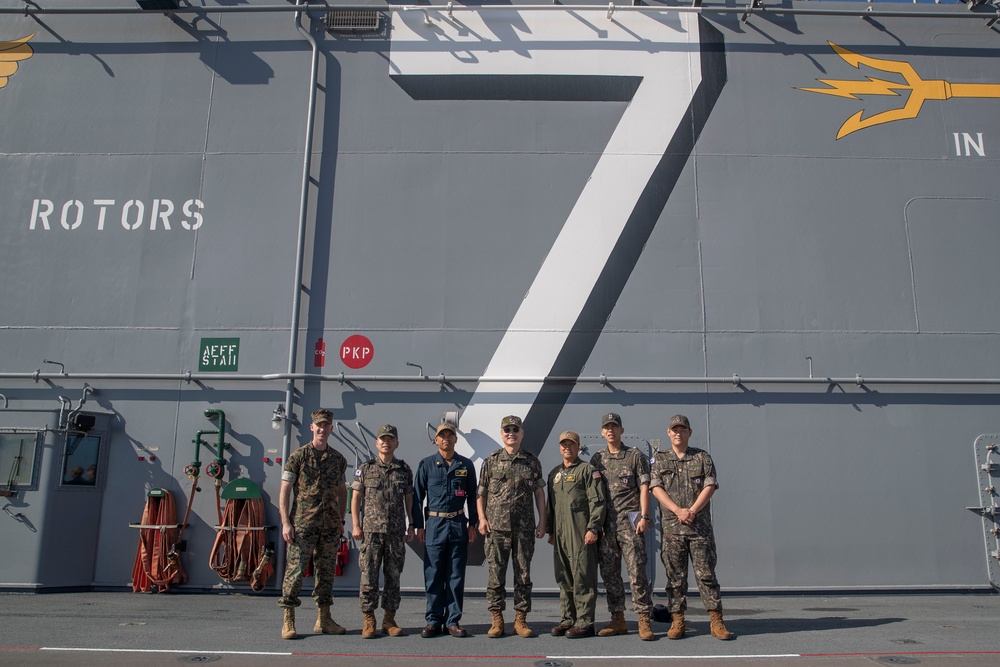 USS Tripoli hosts tour for Republic of Korea officers
