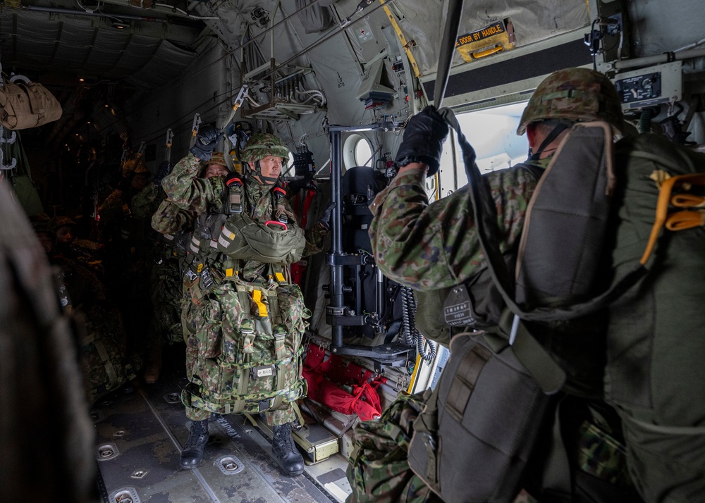 U.S. Air Force, JGSDF collaborate for static line jump training