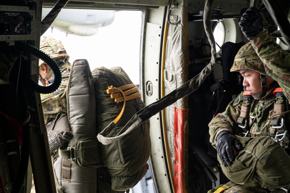 U.S. Air Force, JGSDF collaborate for static line jump training