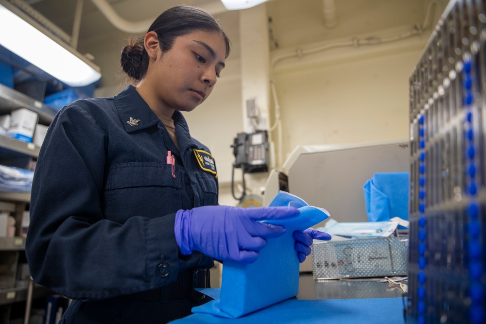 USS Tripoli Dental Operations