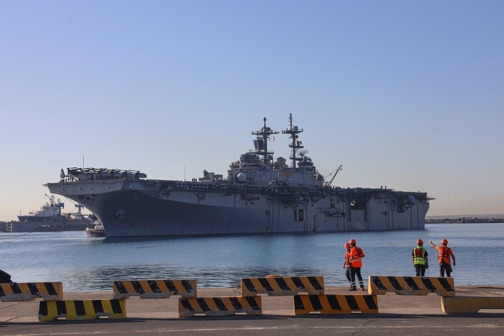 USS Wasp (LHD 1) Arrives in Limassol, Cyprus