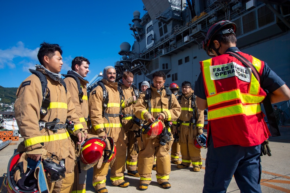 USS America (LHA 6) Conducts 8010 Drill