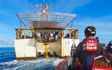 U.S. Coast Guard supports Palau Division of Marine Law in bilateral boardings