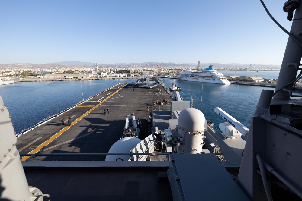 Wasp Pulls Into Cyprus for Scheduled Mid-deployment Voyage Repair