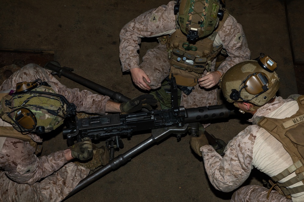 BLT 1/8, 24TH MEU (SOC), Marines Conduct Crew-Served Weapons Familiarization