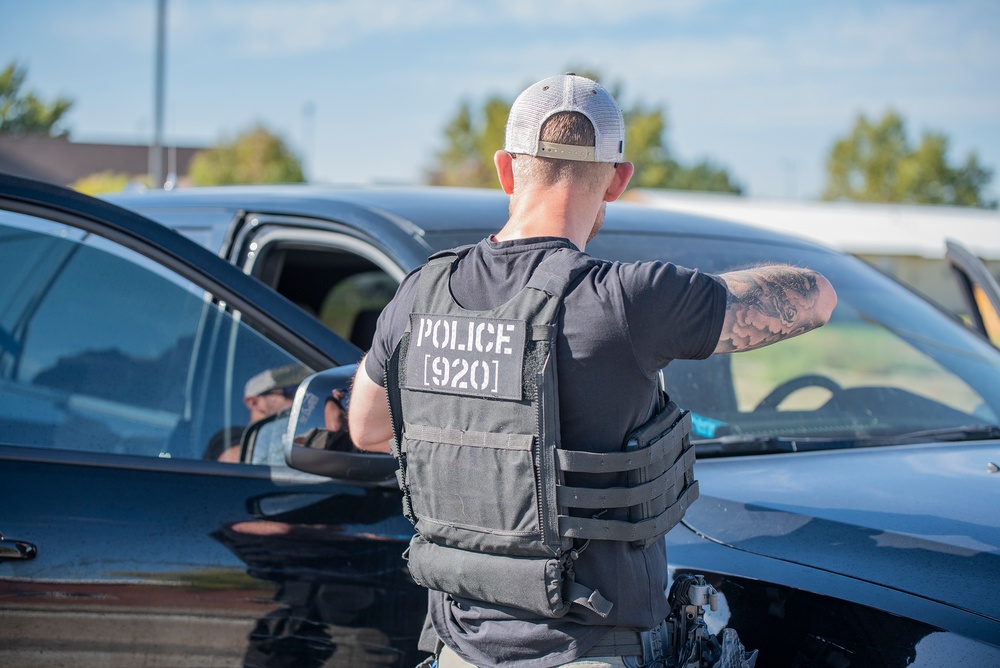 Idaho National Guard Counterdrug, Idaho State Police collaborate in third annual “Top Gun” Narcotics Investigation Course