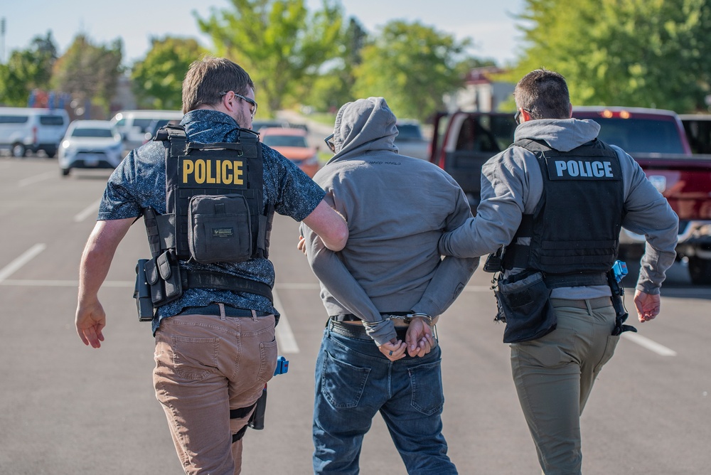 Idaho National Guard Counterdrug, Idaho State Police collaborate in third annual “Top Gun” Narcotics Investigation Course