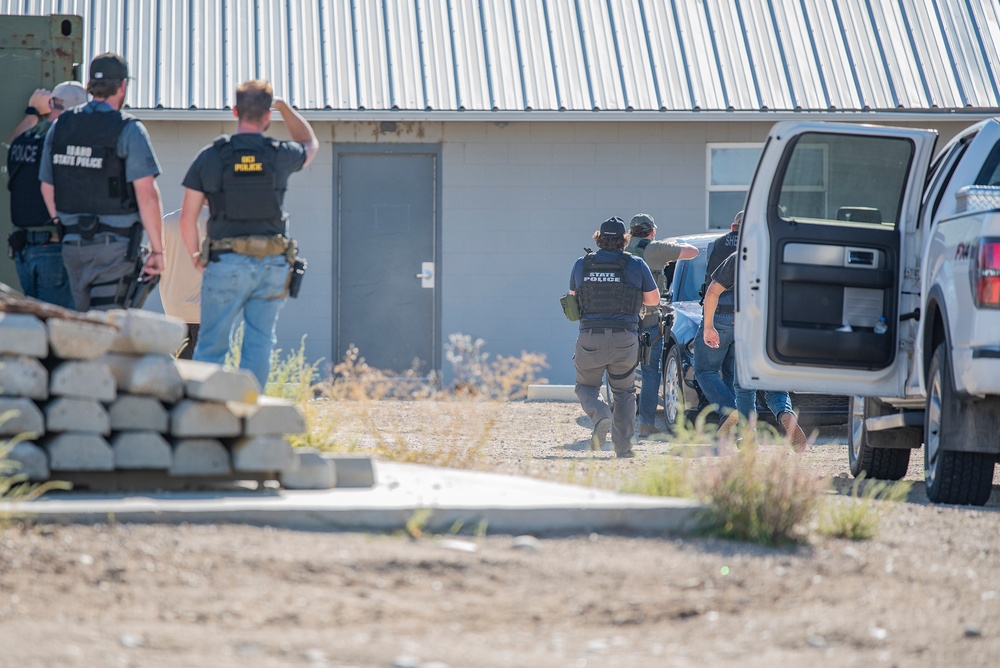 Idaho National Guard Counterdrug, Idaho State Police collaborate in third annual “Top Gun” Narcotics Investigation Course