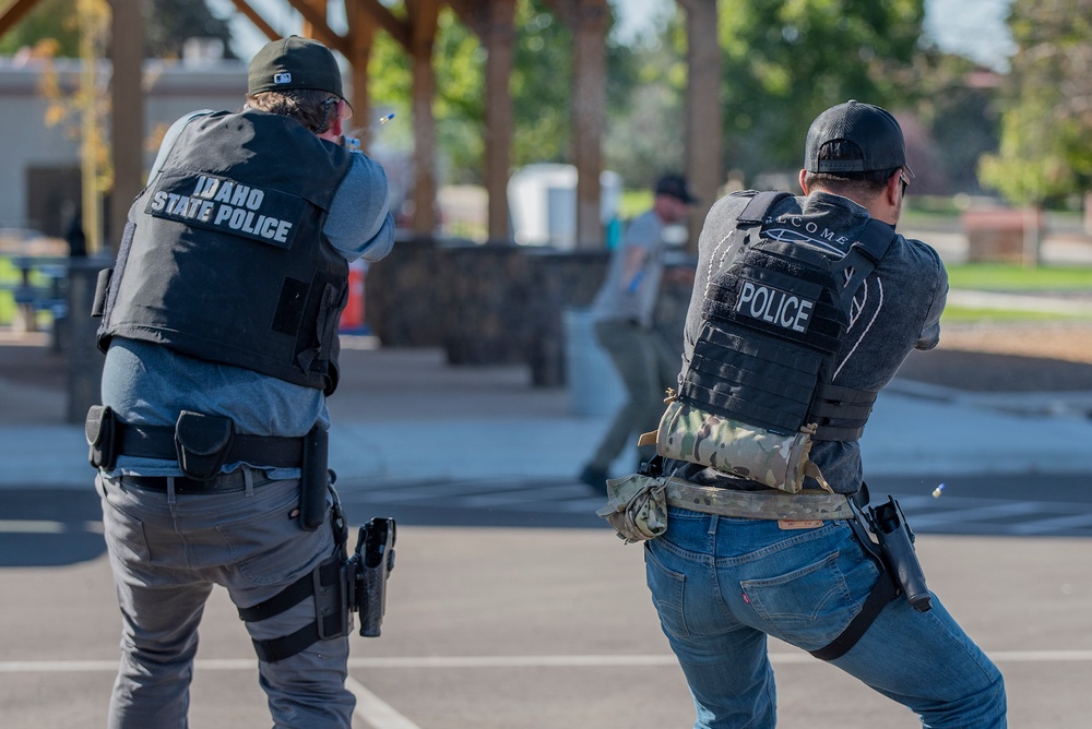 Idaho National Guard Counterdrug, Idaho State Police collaborate in third annual “Top Gun” Narcotics Investigation Course