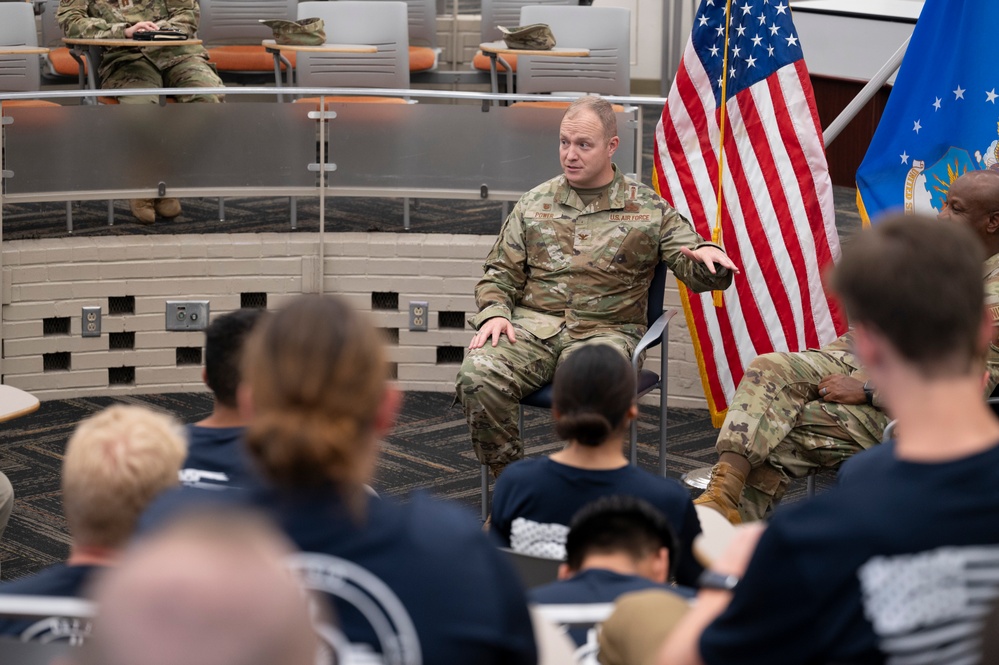 Preparing Tomorrow's Leaders: 377 ABW leadership visits UNM AFROTC cadets