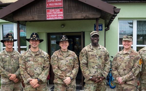 Task Force Red Team Troopers Visit Polish Students