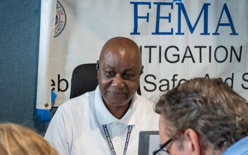 FEMA Disaster Recovery Center Helps Hurricane Helene Survivors in Lakewood Ranch, FL