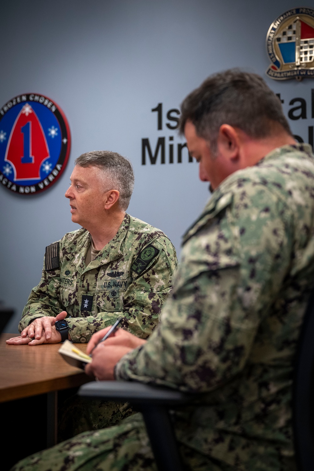 Rear Adm. Waters Visits Minneapolis MEPS