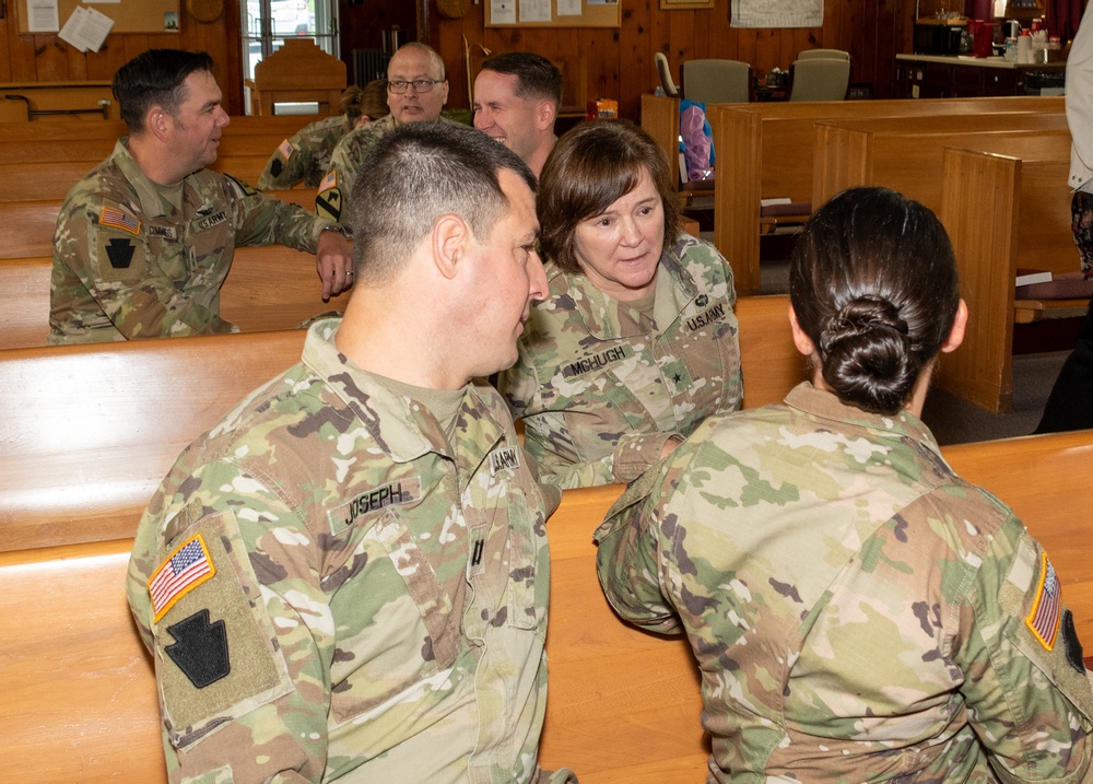 Former Pennsylvania Army National Guard enlisted Soldier rejoins as first lieutenant