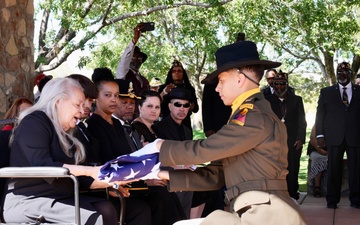 Fort Bliss Soldiers Honor Former 1st Armored Division Soldier