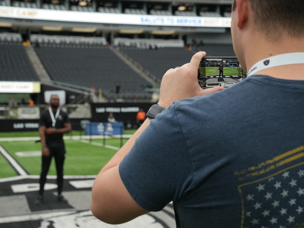 Salute to Service Bootcamp: Thanking Airmen for their Service