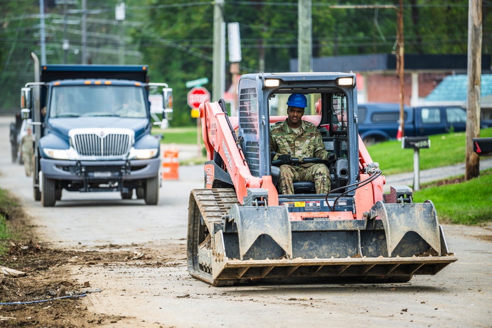 Tennessee Air National Guard assists with disaster relief