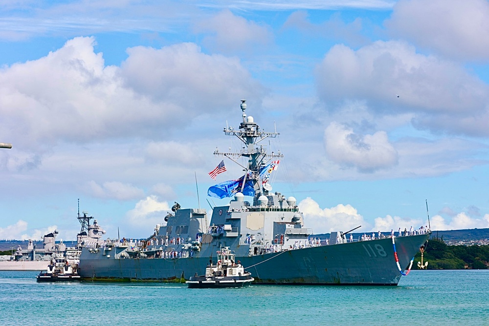 USS Daniel Inouye (DDG 118) Return to Homeport