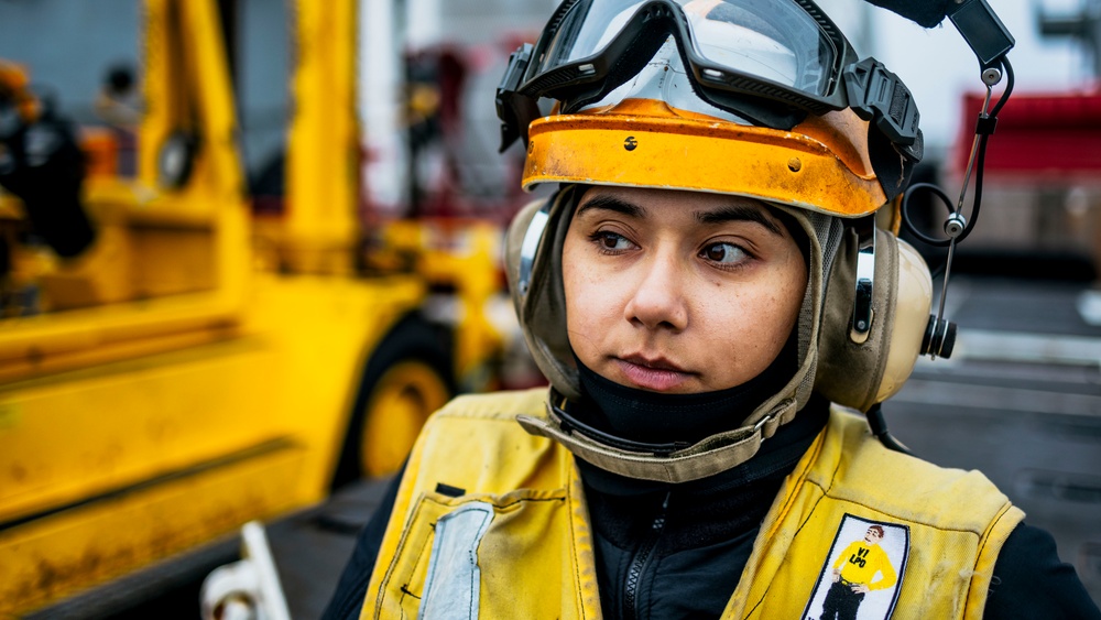 USS George Washington Conducts Flight Deck Operations