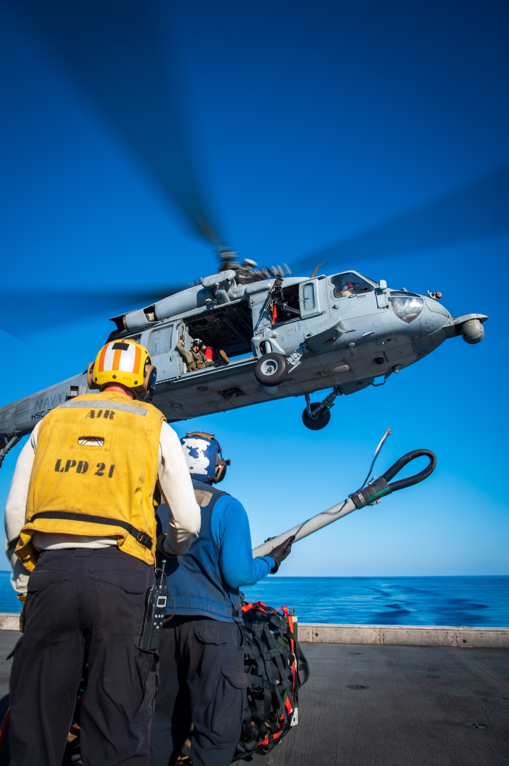 USS New York Vertical Replenishment