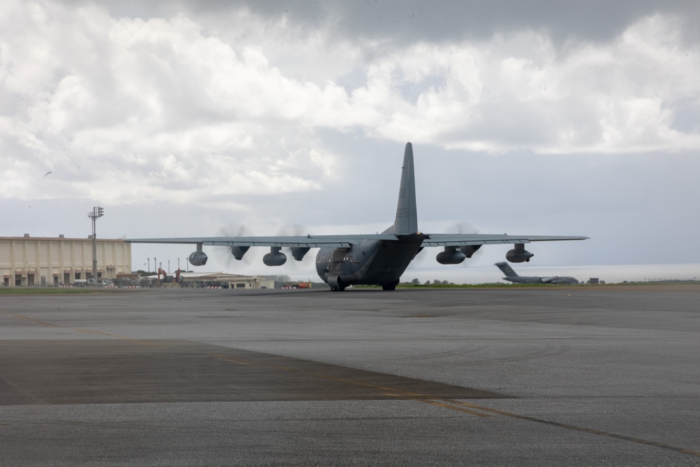 U.S. Marines continue to support relief efforts alongside Philippine allies