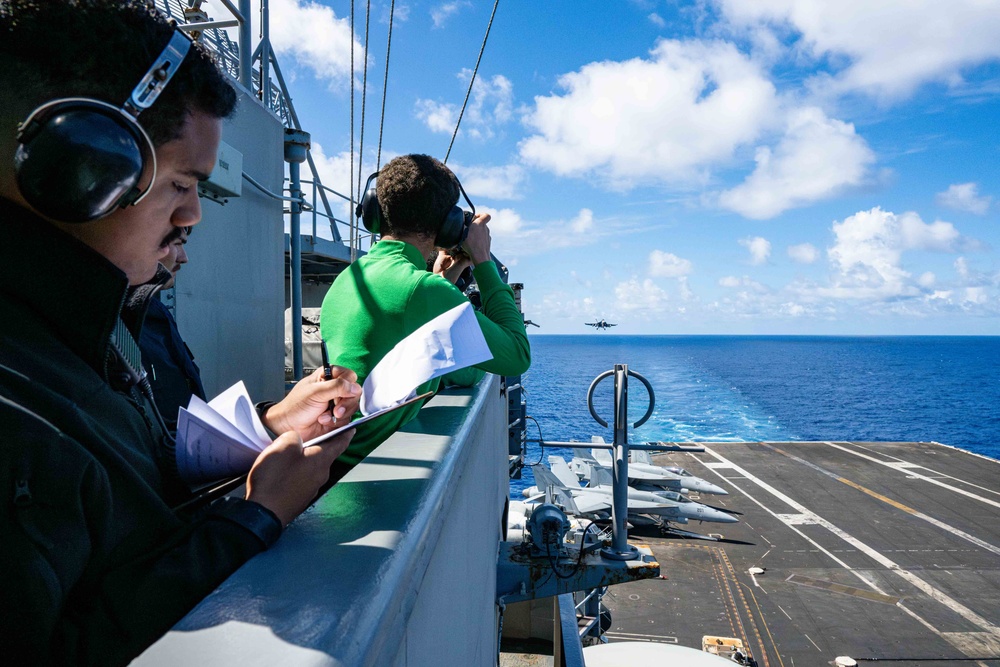 Theodore Roosevelt Conducts Flight Operations in U.S. 3rd Fleet