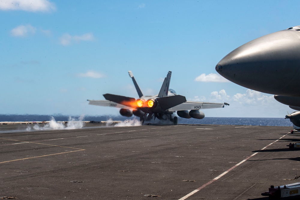 Theodore Roosevelt Conducts Flight Operations in U.S. 3rd Fleet