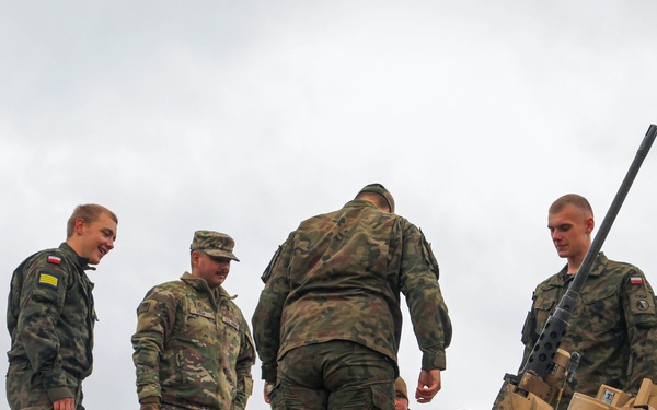 2nd Bn., 12th Cav. Regt. strengthens ties with Polish community through combat vehicle display