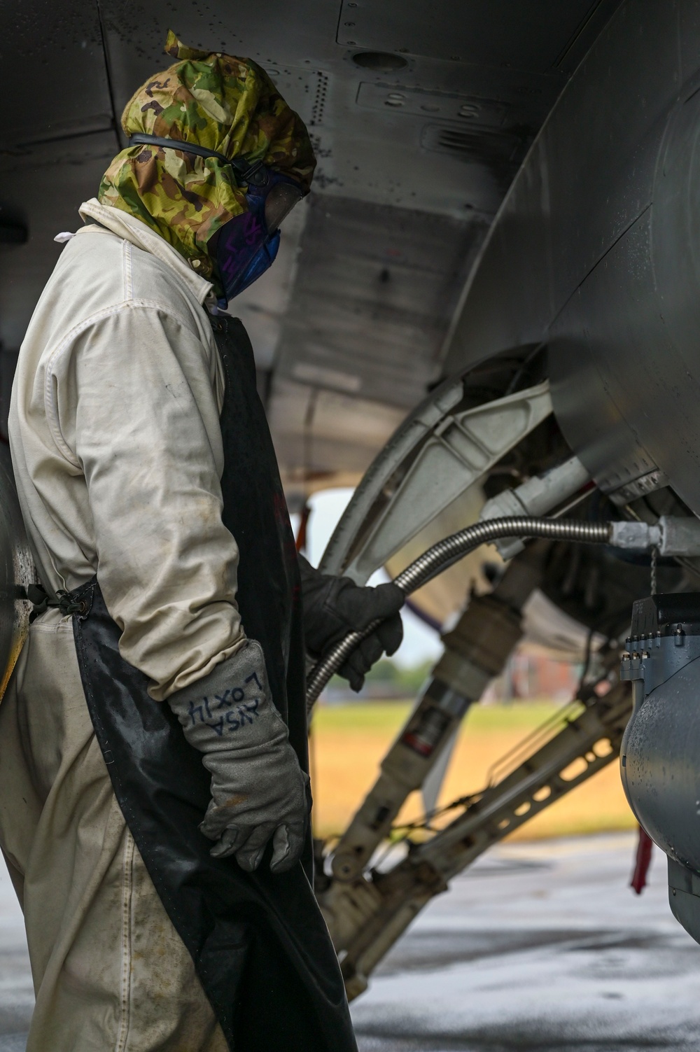 555 FGS conducts lock servicing during CW24.2