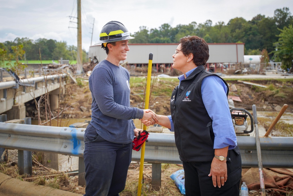 U.S. Fire Administrator Meets with Buncombe County Firefighters