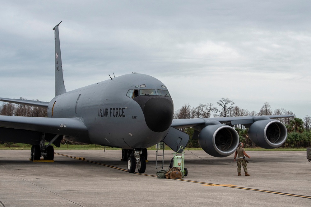 927 MXG Airmen work alongside 6 MXG to evacuate flight line ahead of inclement weather