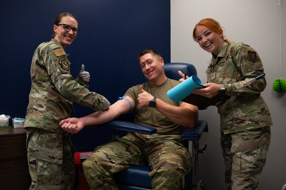 434 AMDS Labs Team Wins Heartland Warrior Award