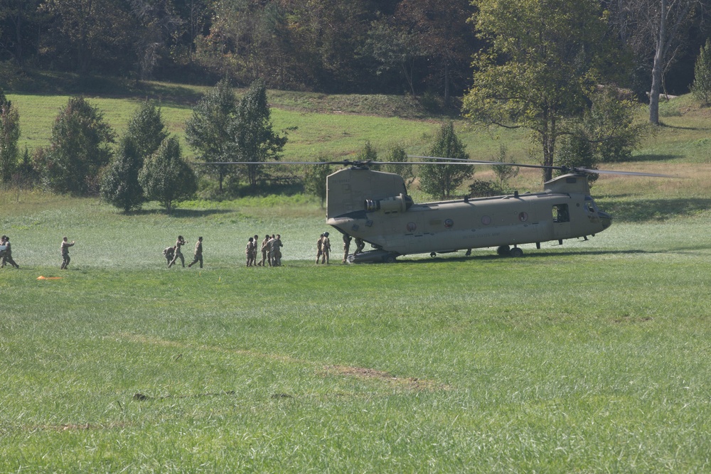 U.S. Army, 3rd Expeditionary Sustainment Command (ESC), 330th Movement Control Battalion (MCB), load food, water, and other resources