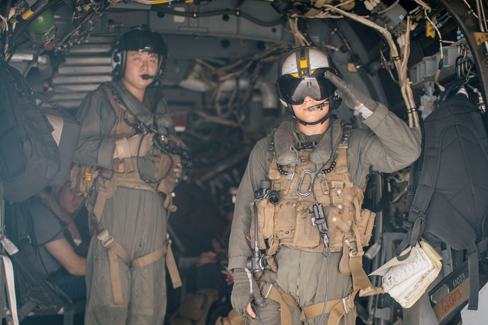 15th MEU Launches Humanitarian Assistance Survey Team for Typhoon Relief