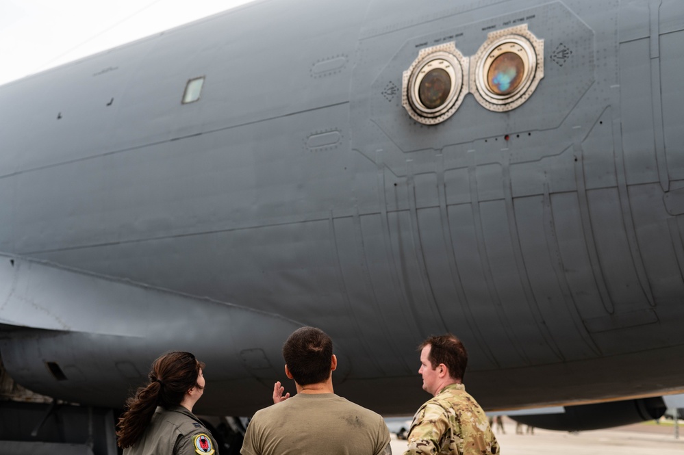 Hurricane Milton causes MacDill to relocate KC-135 Stratotankers