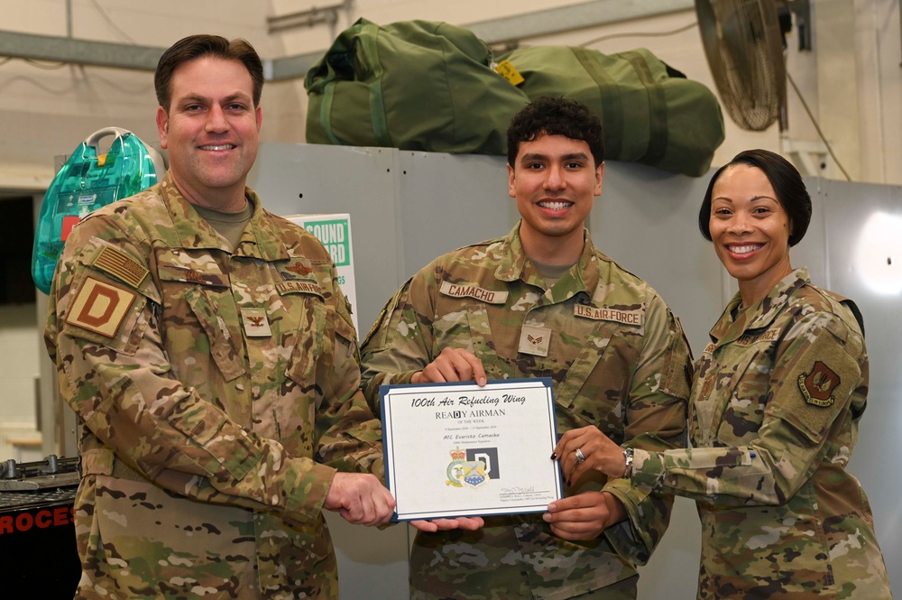 ReaDy Airman of the Week: 100th MXS Airman recognized