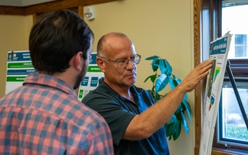 Omaha District holds sustainable rivers program public meeting in Jamestown