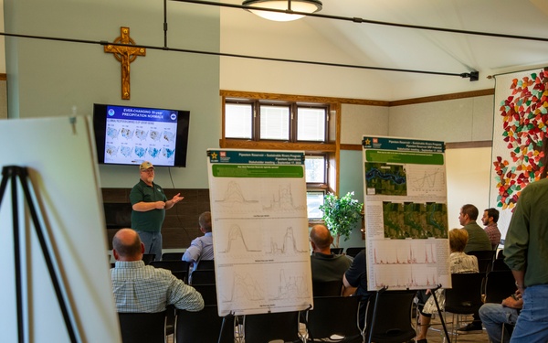 Omaha District holds sustainable rivers program public meeting in Jamestown