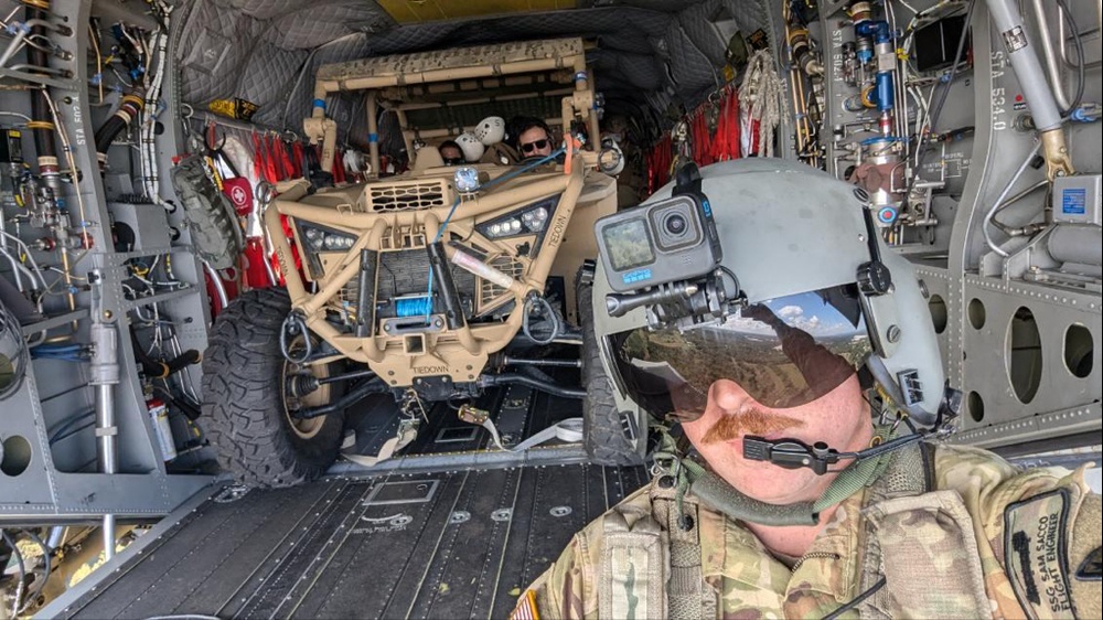 New York Army National Guard aviators provide assistance to North Carolina