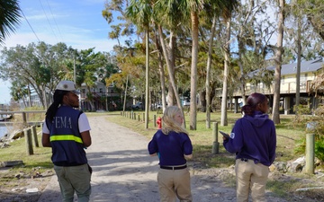 FEMA Disaster Survivor Assistance Team in Florida